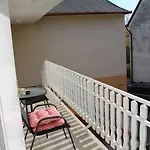 Altan Appartement *